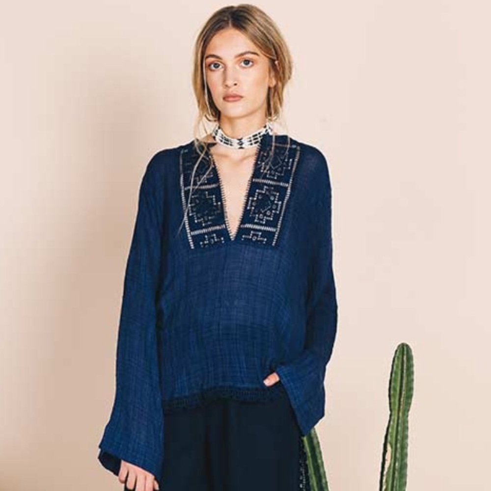 NWT Ruby Yaya Delmar Top Navy XS